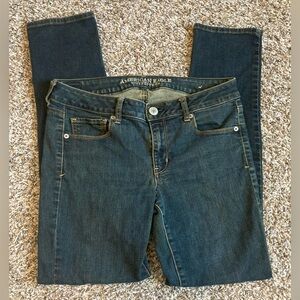 American Eagle Outfitters Jeans Size 10 Skinny Super Stretch Dark Wash Low Rise